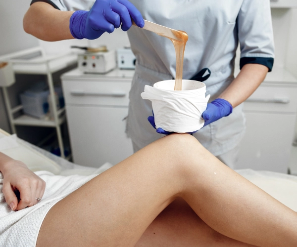 Individuelle Damen Haarentfernung mit Sugaring - Kosmetikstudio Illnau-Effretikon